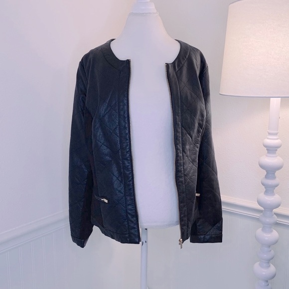 Jacket - Picture 9 of 9